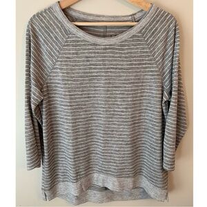 LOFT • M • Grey White Stripe 3/4 Sleeve Top